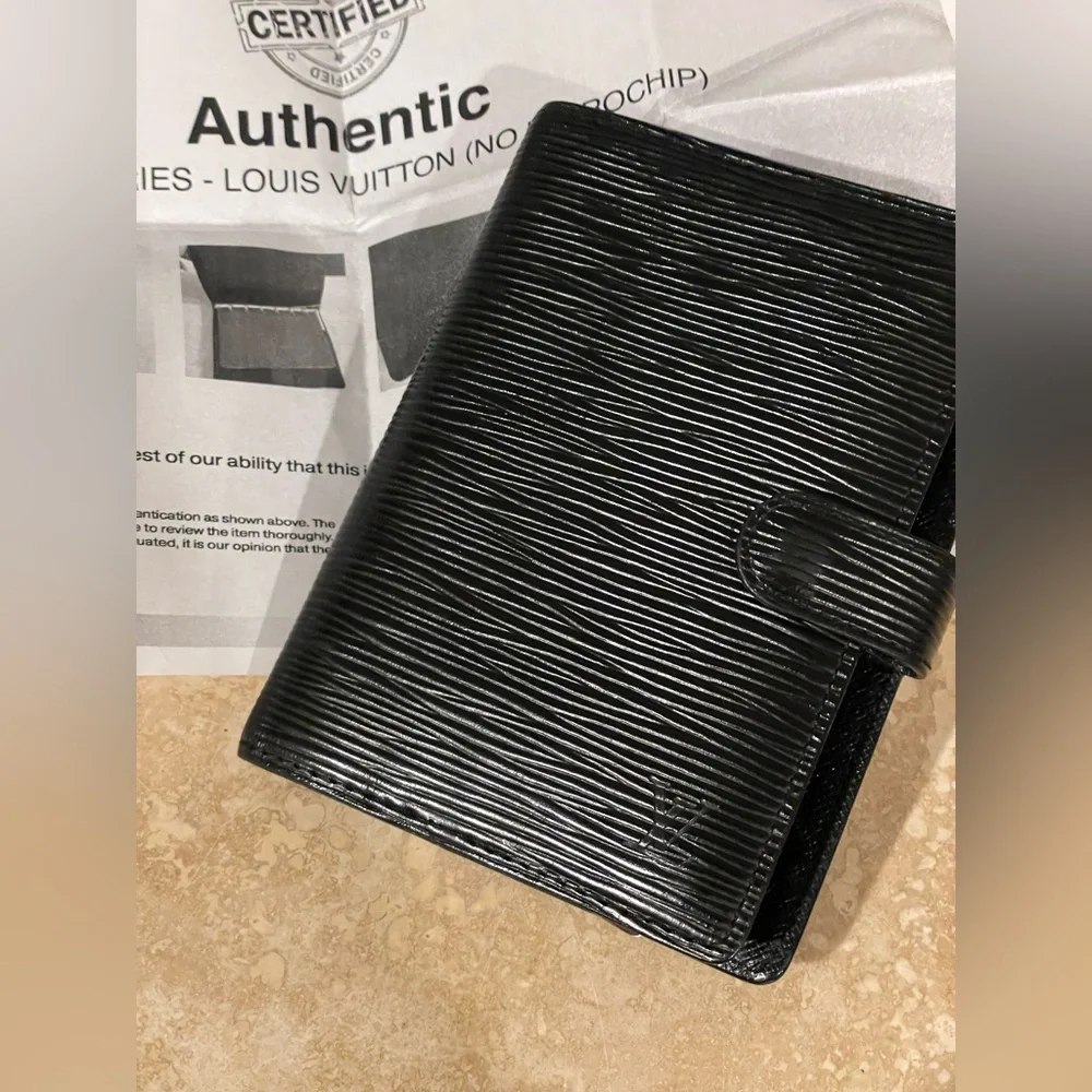 Louis Vuitton Black Epi Leather Travel Agenda EUC COA Full Set - Picture 14 of 15